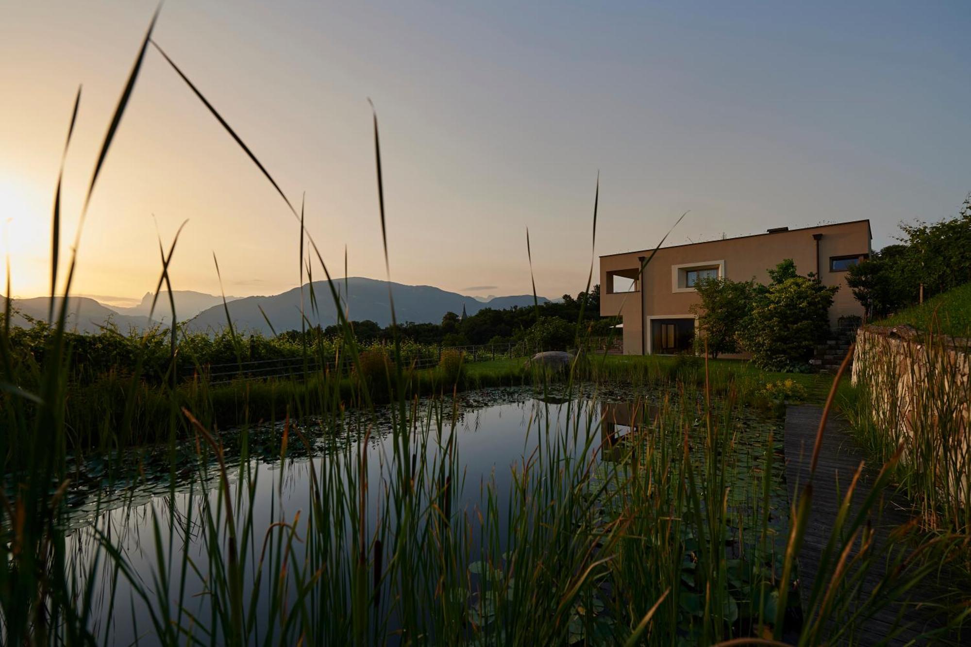 Weingut Stuck Apartment Appiano Sulla Strada Del Vino Exterior foto